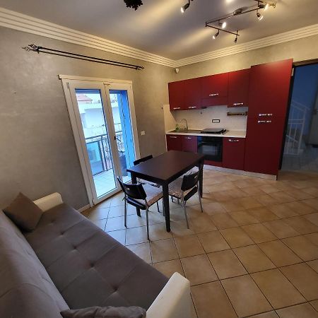 Sweet House Fiumicino Apartment Exterior foto
