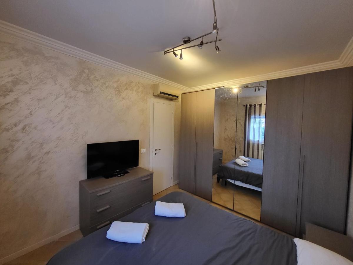 Sweet House Fiumicino Apartment Exterior foto